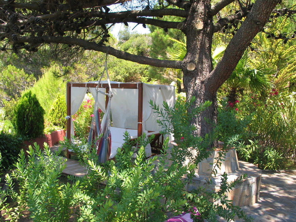 Ddg Retreat Casares Exterior foto